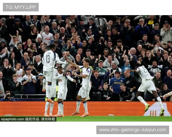 热刺高位拦截造成直接射门机会